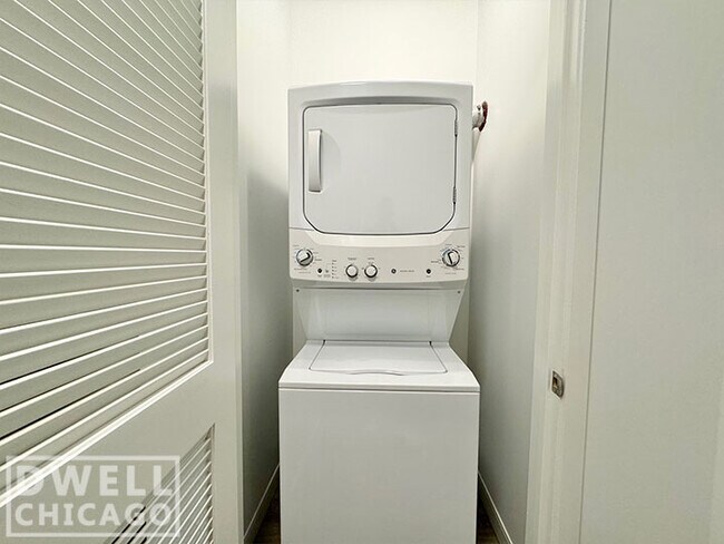 738 N Morgan St unit 1, Chicago, IL 60642 - photo 6