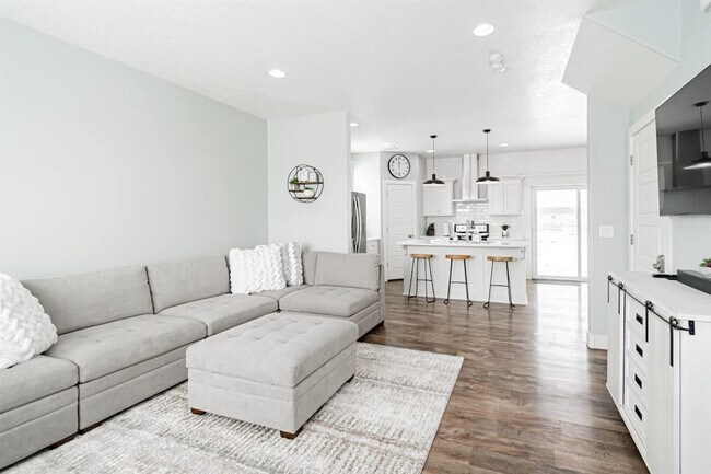 1654 Angela St unit ID1250645P, Pocatello, ID 83202 - photo 3