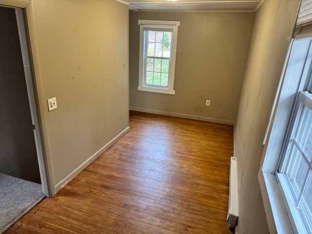 321 Clinton St, Concord, NH 03301 - photo 5