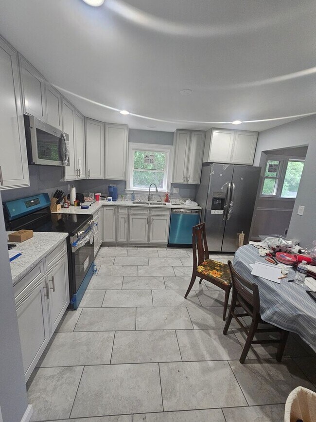 9511 Pin Oak St, Clinton, MD 20735 - photo 6