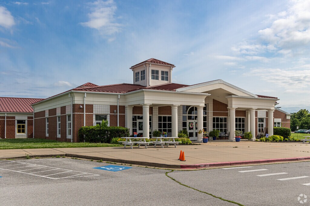 Hunt Elementary School is a highly rated, public school located in Springdale.