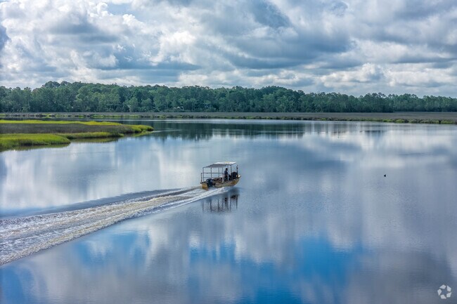 Boating is one of the most popular activities for the residents of Eagle Bend.