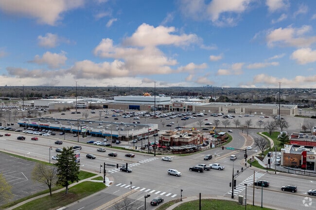 Located on the north end, the Maplewood Mall is the premier shopping destination of Maplewood.