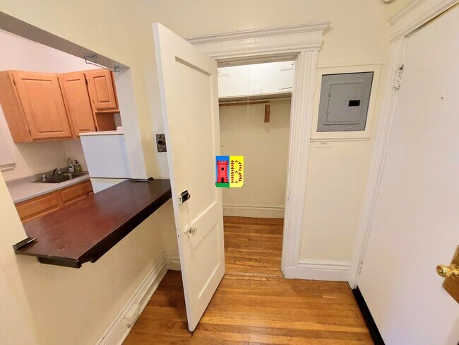 1111 Boylston St unit 34, Boston, MA 02215 - photo 5