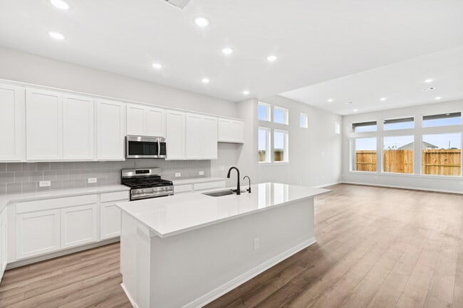 26542 Delightful Dr, Hockley, TX 77447 - photo 5