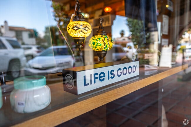 Explore the unique shops in Downtown Palm Springs near Tahquitz River Estates.
