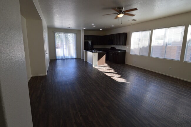 3534 Tundra Swan St, Las Vegas, NV 89122 - photo 3