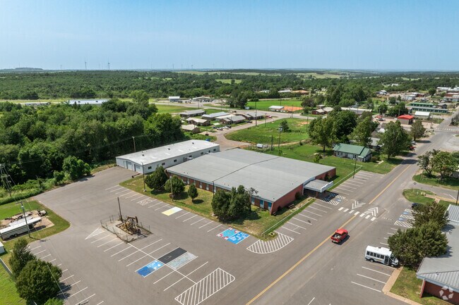 Cement High School serves students in grades 9-12.