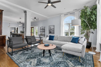 1715 Summit St Unit 306, Kansas City, MO 64108