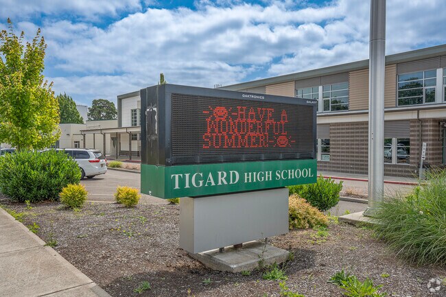 Tigard High School offers a more advanced International Baccalaureate Diploma.