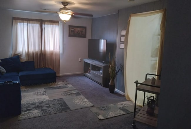 2555 S 68th St unit 2555 S 68th St (Uppe, Milwaukee, WI 53219 - photo 7