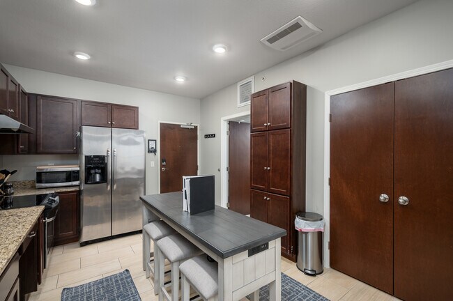 The Oliver, Rochester, MN 55902 - photo 2