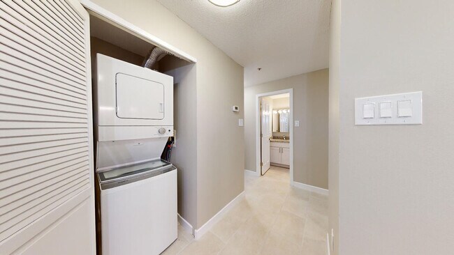 1141 Beacon St unit 224, Brookline, MA 02446 - photo 5