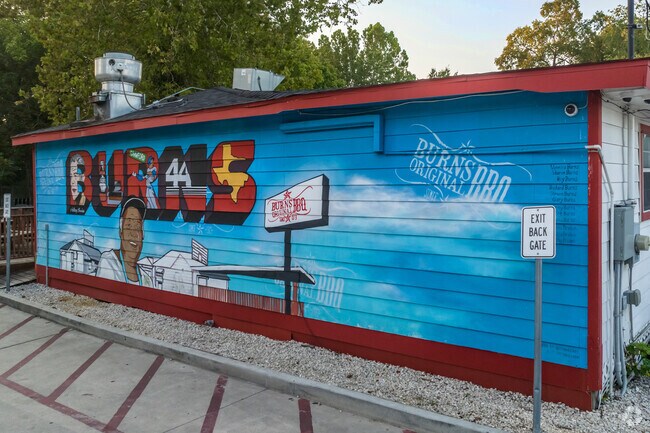 About Hidden Valley | Schools, Demographics, Things to Do - Homes.com