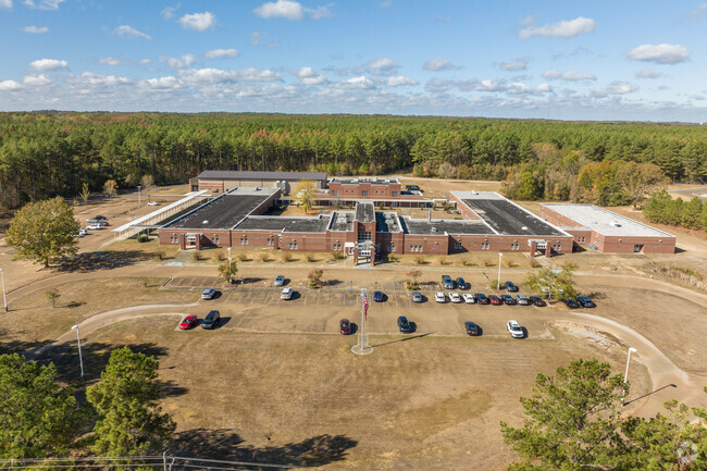 Gary Road Intermediate School serves students from 3rd to 5th grade.