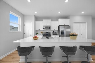 6746 Wildflower Way, Minnetrista, MN 55331