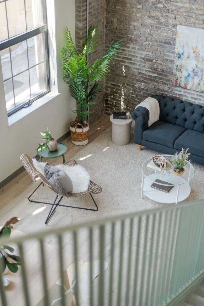 The 22 Apartments, Saint Louis, MO 63103 - photo 3