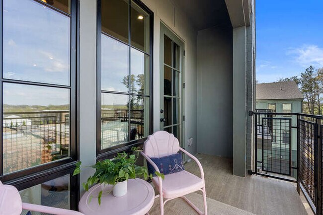 Longreen - Stack Residence unit 6, Atlanta, GA 30318 - photo 4