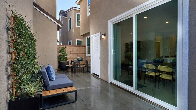 16556 Forest Ln unit 37794197, Fontana, CA 92336 - photo 6