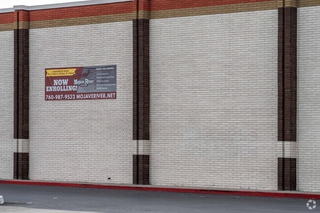 The courses at Mojave River Academy encourage critical thinking and creativity.