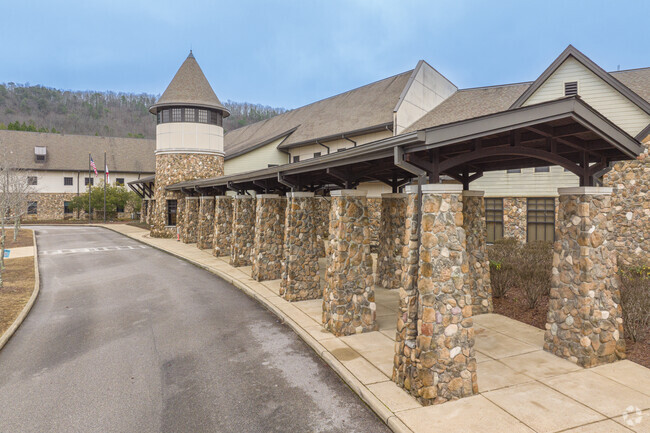 Mt. Laurel Elementary School is located at 1 Jefferson Pl, Birmingham, AL 35242.