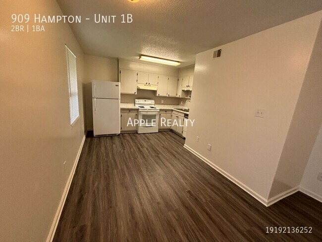 909 Hampton St unit 1B, Eden, NC 27288 - photo 3