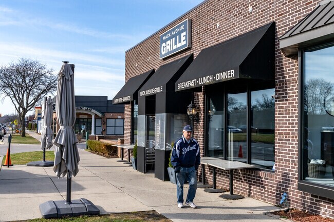 Mack Ave Grille is a local favorite for Sunday brunch.