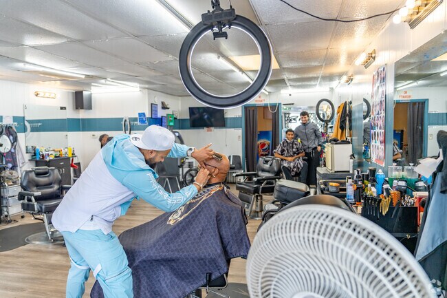 Dapper Don's near Sherman Township has a 4.7 rating on Google.