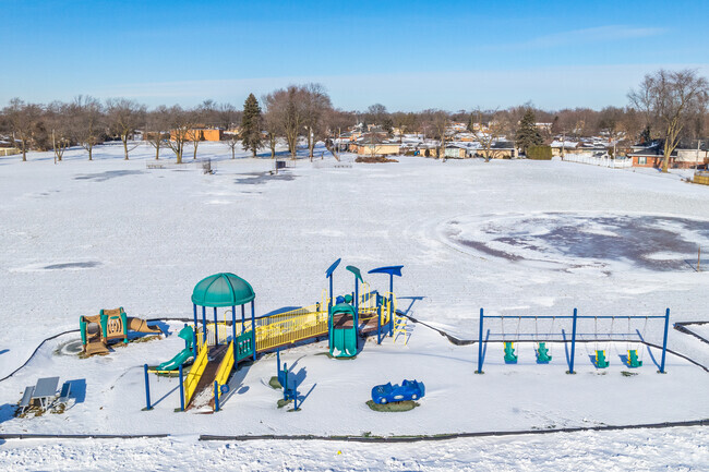 Macarther Echo Elementary School