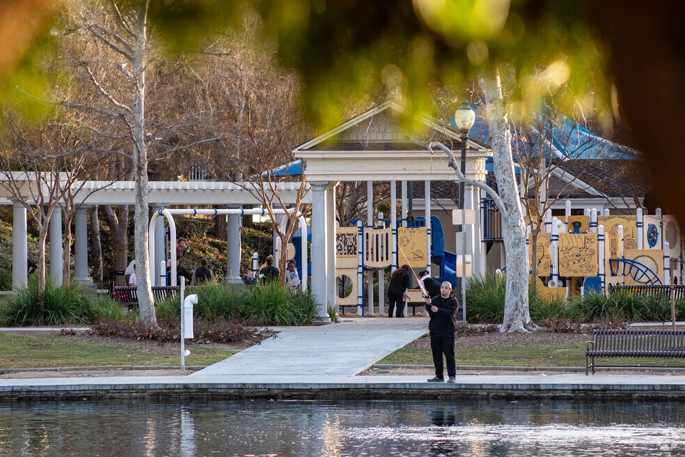 Harveston_510109_BG_073025_V1