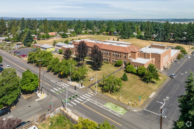 Over looking the Rigler Elementary School along Prescott St.