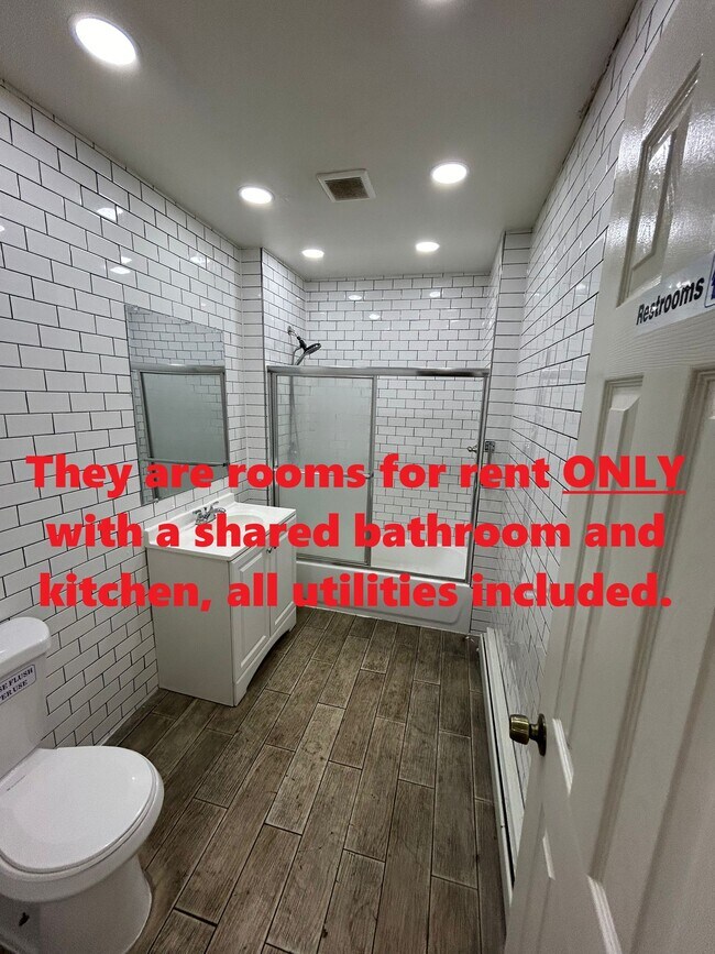 434 Gregory St unit 1, Bridgeport, CT 06604 - photo 3