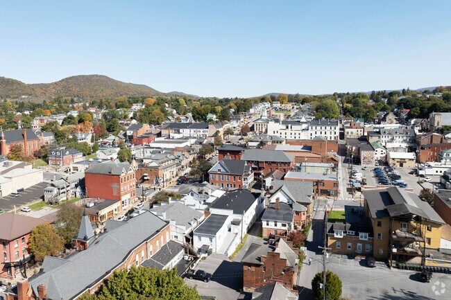 Bellefonte is located in Spring, Pa and is the busiest area within to enjoy and shop.