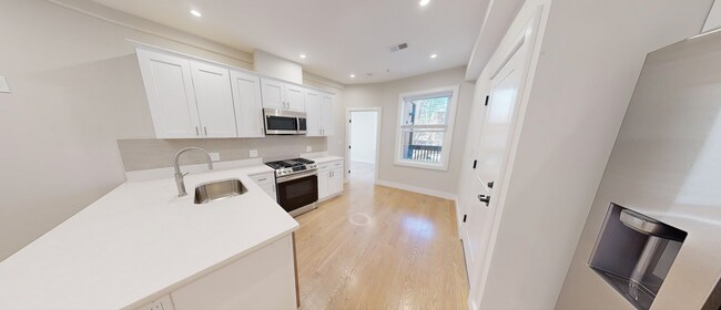 165 Allston St unit 4, Boston, MA 02134 - photo 4