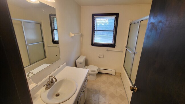 60 Meadowbrook Cir unit 3, New Middletown, OH 44442 - photo 7