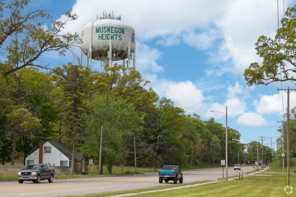 CP_MuskegonHeights_1008192_P2_V1_TH_060425