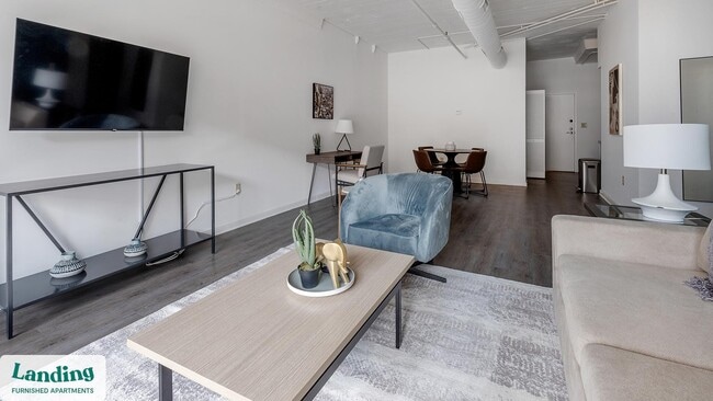 222 E Saratoga St unit 304, Baltimore, MD 21202 - photo 4