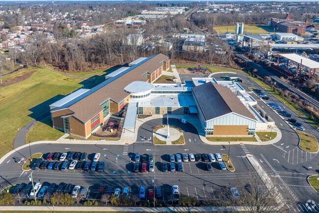 Little one can attend the esteemed Crooked Billet Elementary School.