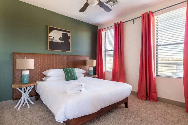 555 N College Ave unit ID1014463P, Tempe, AZ 85288 - photo 7