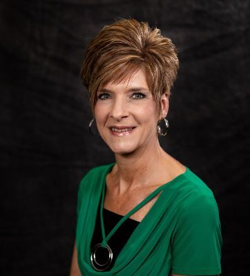 Kelli Newlin