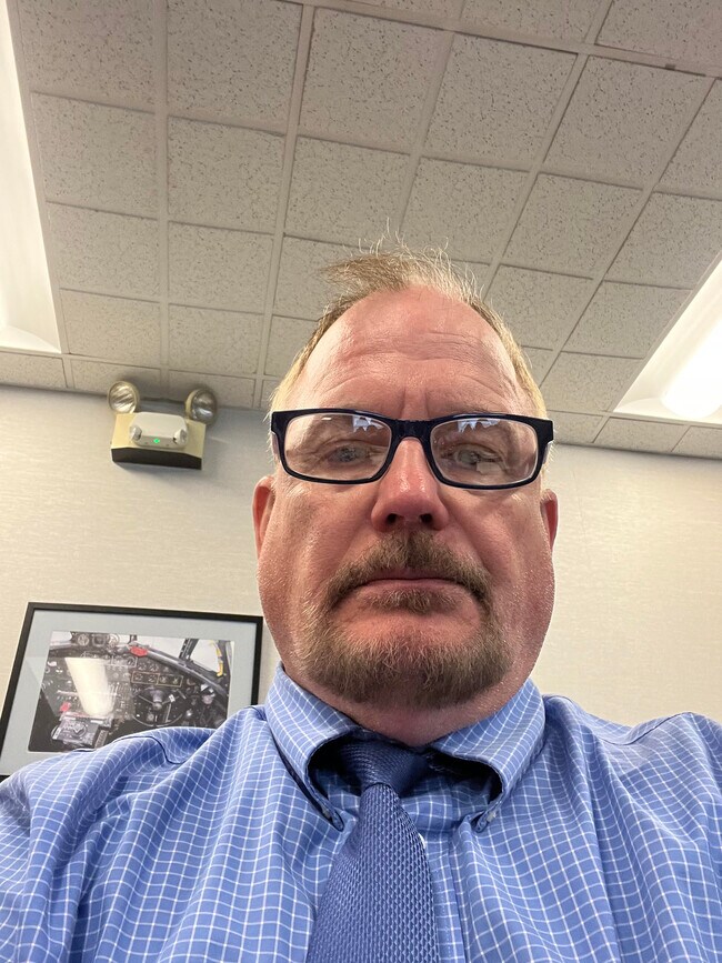 Agent Photo