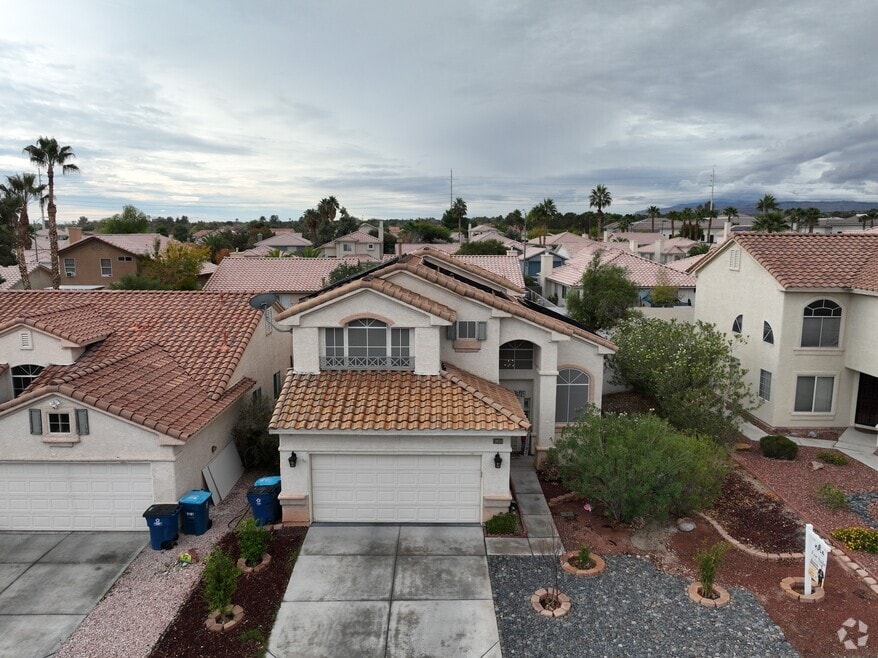 9105 Chenin Ave, Las Vegas, NV 89129 - photo 2