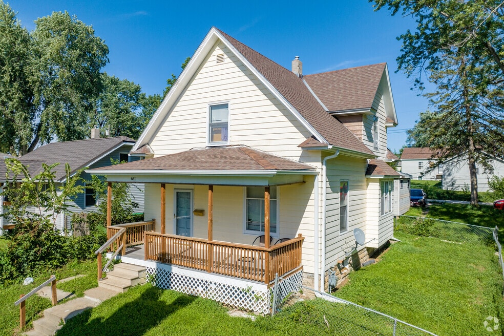 CrownPoint_535282_TH_102225_FINAL