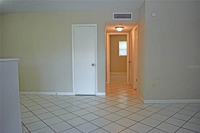 2 N Fernwood Ave unit 1, Clearwater, FL 33765 - photo 3