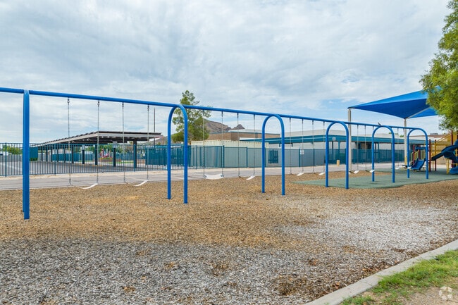 Flexibility, innovation, and excellence converge at PV Online School in Paradise Valley.
