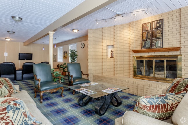 University Heights Apartments, Topeka, KS 66604 - photo 5