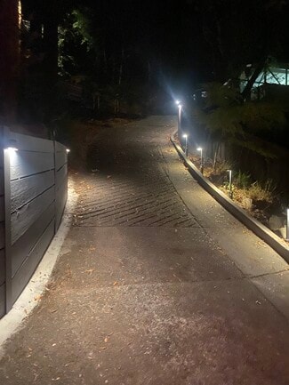 42 Hickory Rd, Fairfax, CA 94930