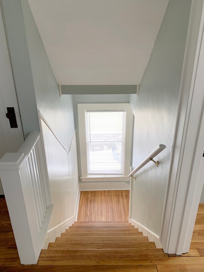 43 Mayfield Ave NE, Grand Rapids, MI 49503 - photo 6