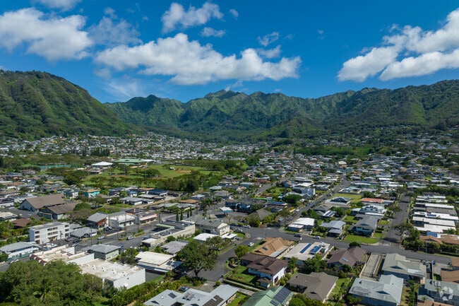 Manoa Valley is a lush tropical paradise on the outskirts of Honolulu.