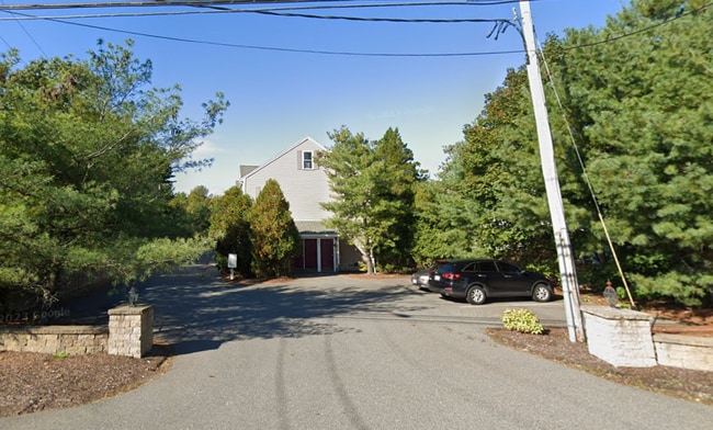 604 Bedford St unit 1, Whitman, MA 02382 - photo 2